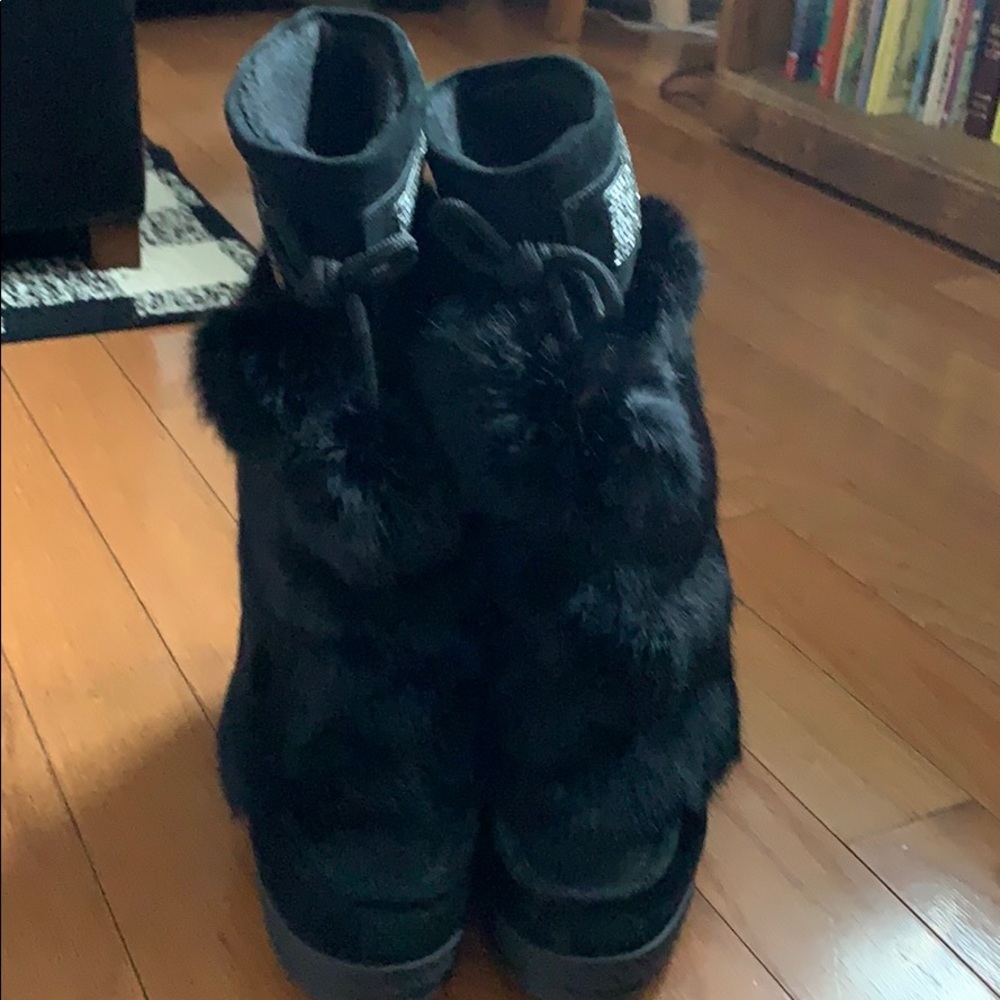 Coach boots